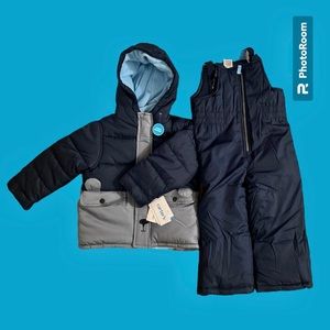 BRAND NEW with tag, Carter's Boys' Heavyweight 2-Piece Skisuit Snowsuit 4T